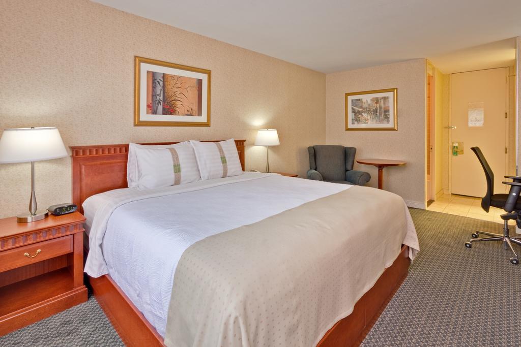 Holiday Inn Montreal Midtown Oda fotoğraf